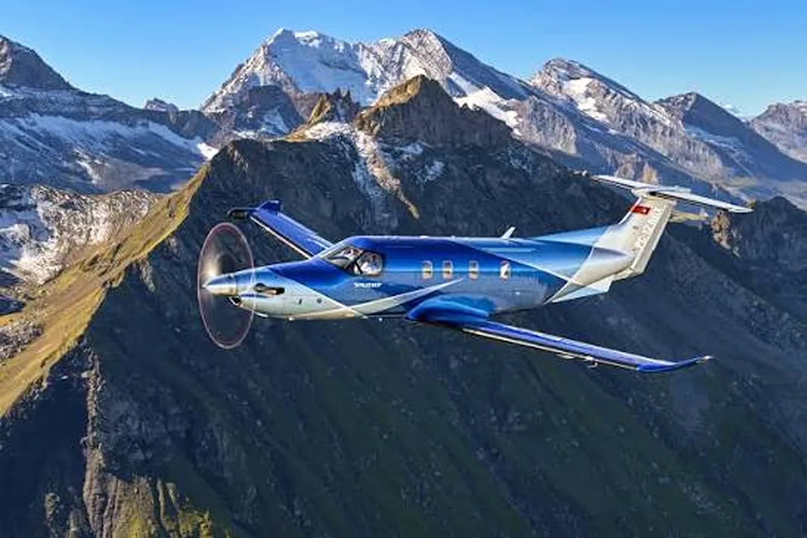 Courchevel, courtesy Courchevel Tourisme – skier