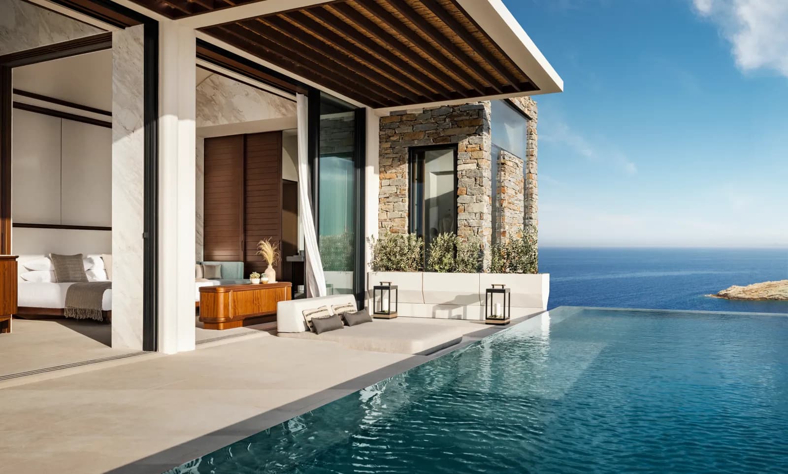 One&Only Kéa Island – villa with pool and terrace