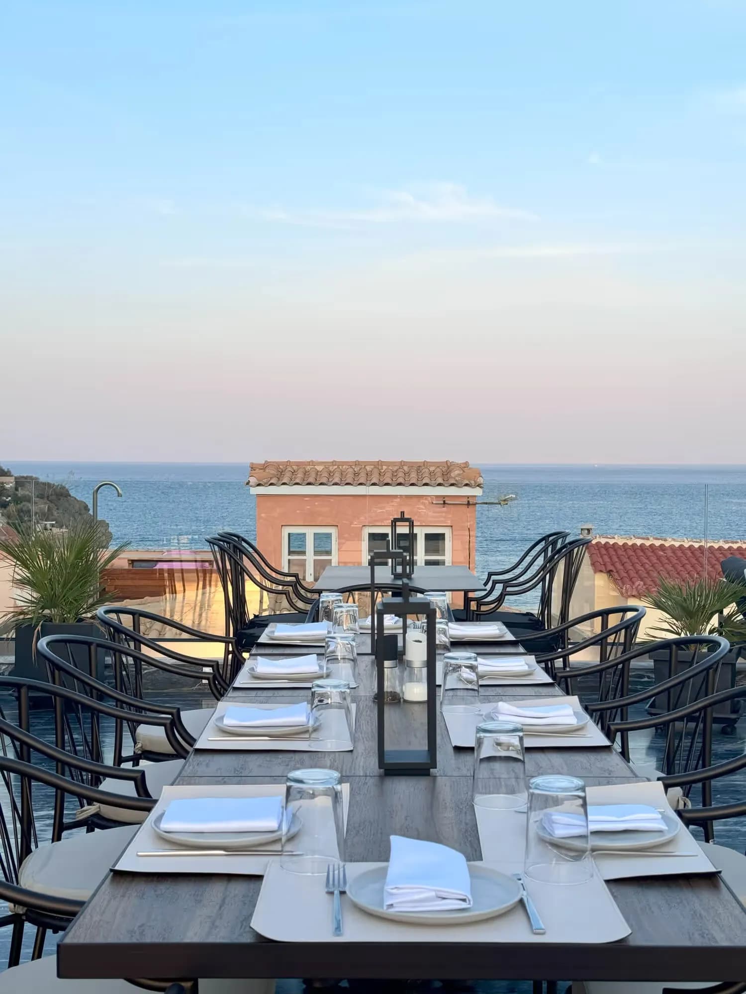 Argini Syros – table laid on the roof terrace