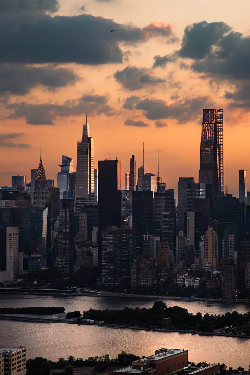 The Midtown Manhattan skyline at sunset
