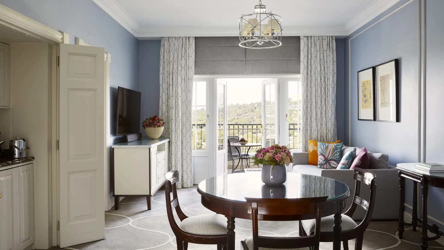 Four Seasons The Westcliff – Wohnbereich einer Suite
